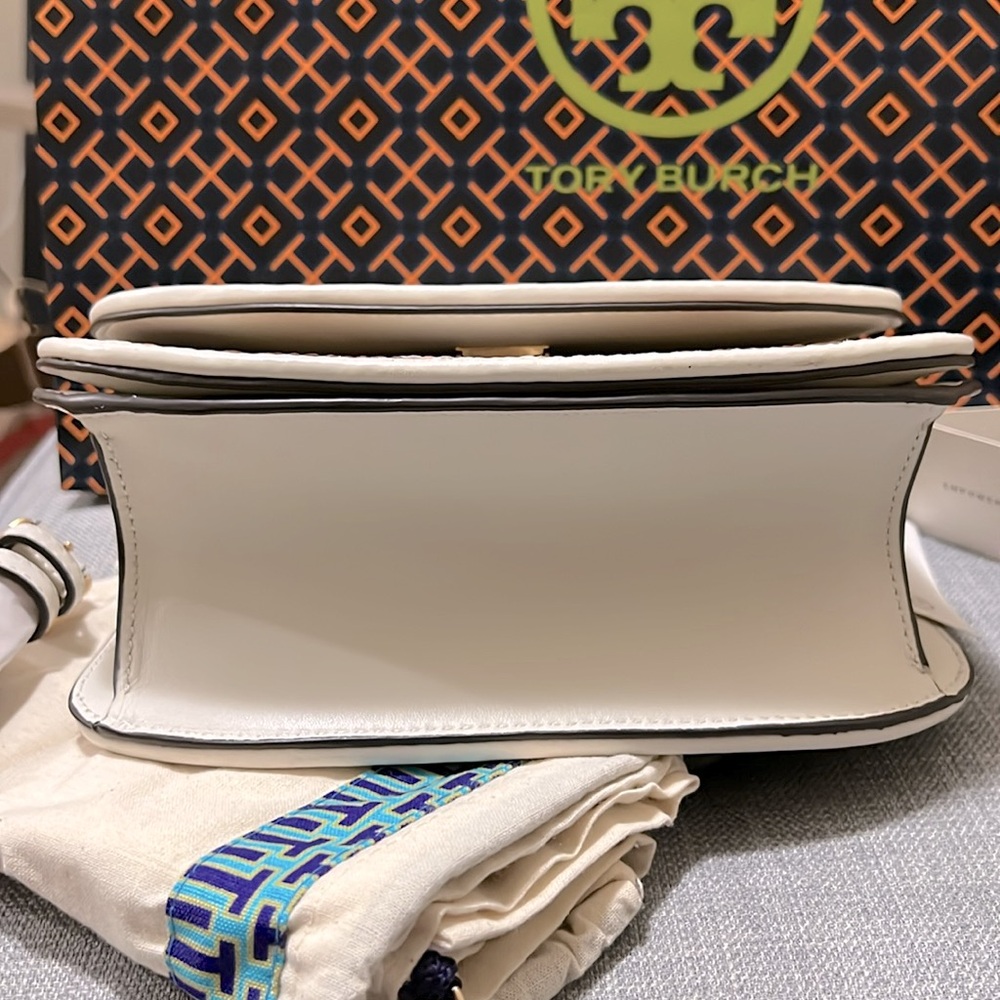NWT Tory Burch Britten Woven Saddle Bag - Picture 12 of 15